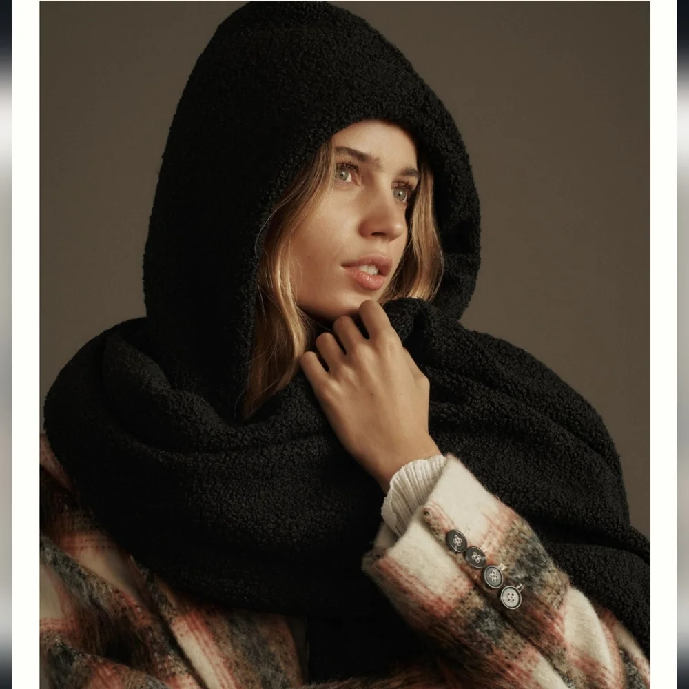 Anthropologie Cozy Boucle Hood Scarf - black - Picture 2 of 10